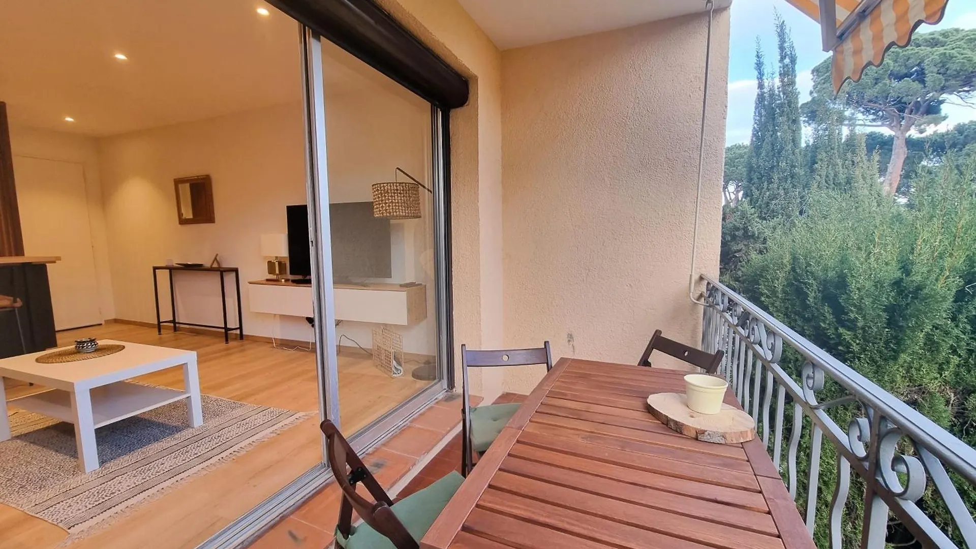 Superbe Appartement Terrasse Et Parking Prive Saint-Tropez France