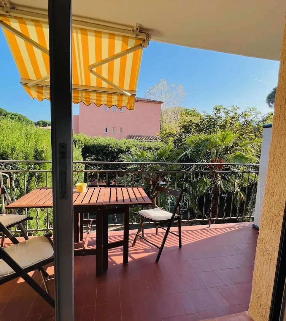 Superbe Appartement Terrasse Et Parking Prive Saint-Tropez 0*,  France