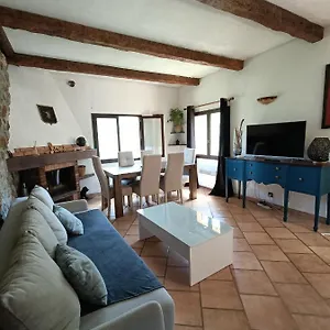 Privatisé Dans Maison Utelle